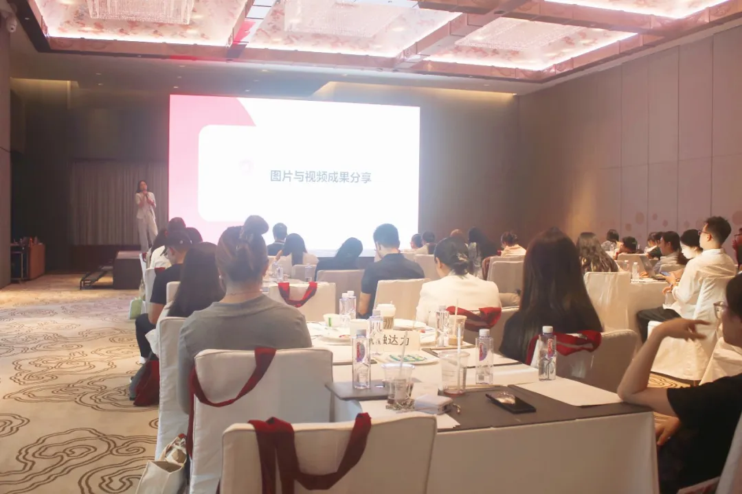 媒介力学大会·广州分会圆满收官:ai agent 依托全新媒介三力,赋能品牌营销做“透”、做“活”、做“实” 媒介力学大会·广州分会圆满收官:ai agent 依托全新媒介三力,赋能品牌营销做“透”、做“活”、做“实”